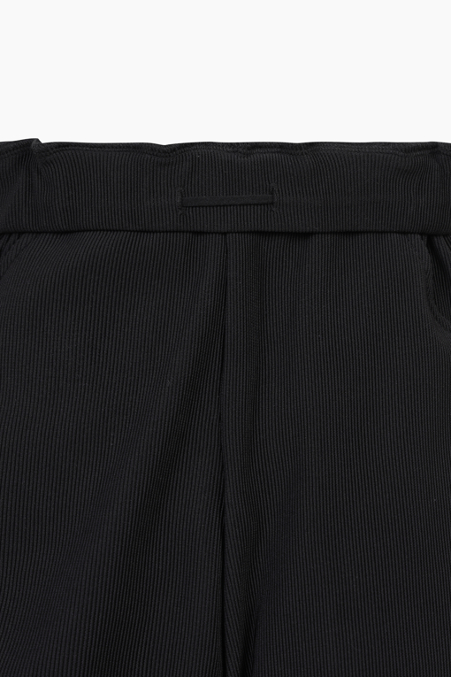 https://img.benettonmall.com/PARTS/KO/25F/QALG08541BK_MB_D4.jpg