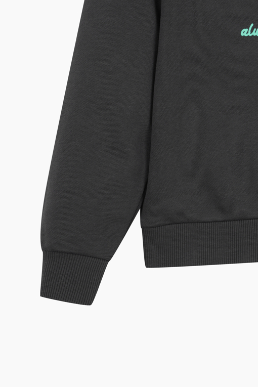 https://img.benettonmall.com/PARTS/KO/25F/QAMT15561CG_MB_D4.jpg