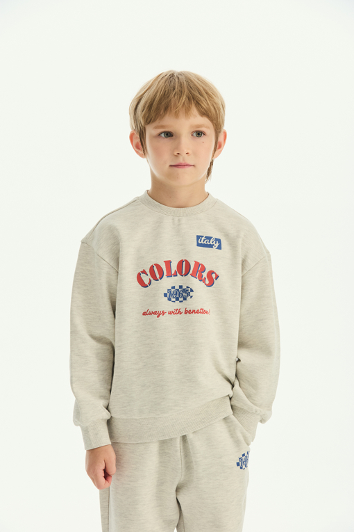 https://img.benettonmall.com/PARTS/KO/25F/QAMT15561OT_MB_D0.jpg