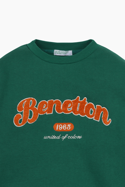 https://img.benettonmall.com/PARTS/KO/25F/QAMT16561GN_MB_D3.jpg