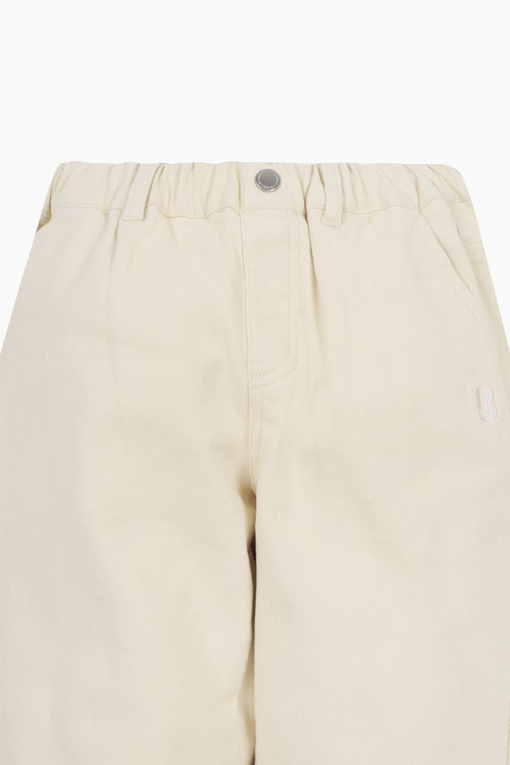 https://img.benettonmall.com/PARTS/KO/25F/QAPT03561CR_MB_D3.jpg