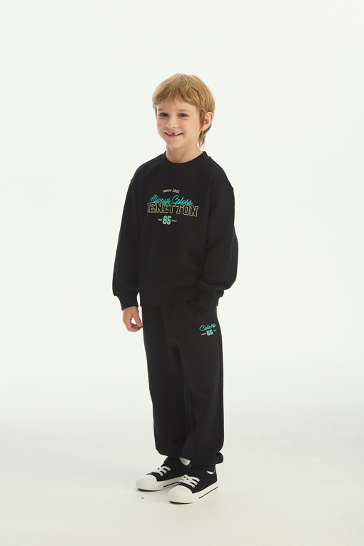 https://img.benettonmall.com/PARTS/KO/25F/QATP04561BK_MB_D0.jpg