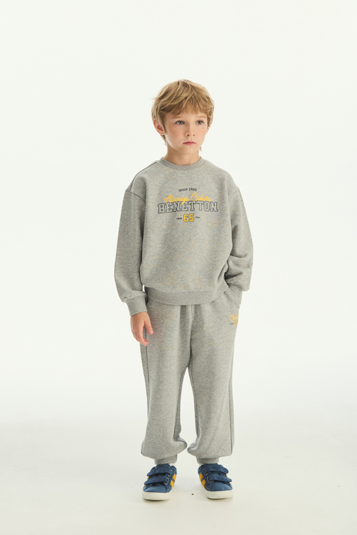 https://img.benettonmall.com/PARTS/KO/25F/QATP04561MG_MB_D0.jpg