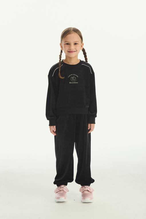 https://img.benettonmall.com/PARTS/KO/25F/QATP05561BK_MB_D0.jpg
