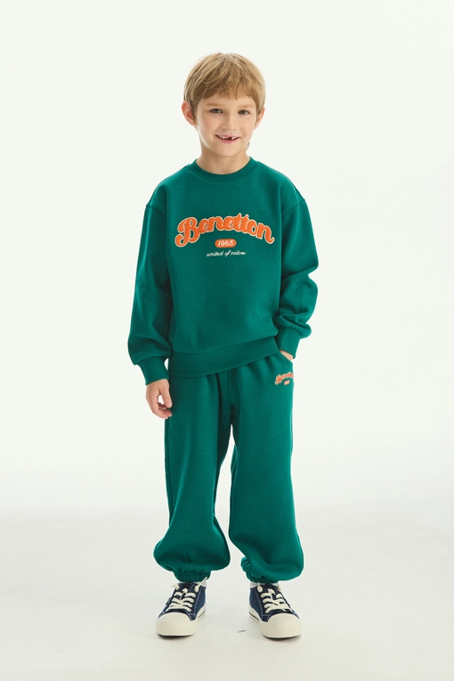 https://img.benettonmall.com/PARTS/KO/25F/QATP07561GN_MB.jpg