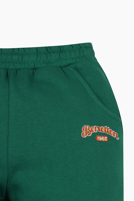 https://img.benettonmall.com/PARTS/KO/25F/QATP07561GN_MB_D4.jpg