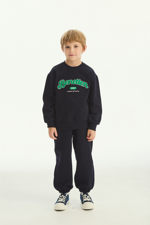 https://img.benettonmall.com/PARTS/KO/25F/QATP07561NY_MB_D0.jpg