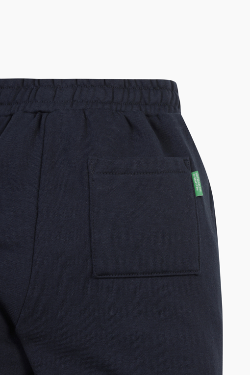 https://img.benettonmall.com/PARTS/KO/25F/QATP07561NY_MB_D5.jpg