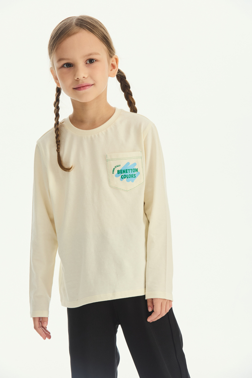 https://img.benettonmall.com/PARTS/KO/25F/QATS12541IV_MB_D0.jpg
