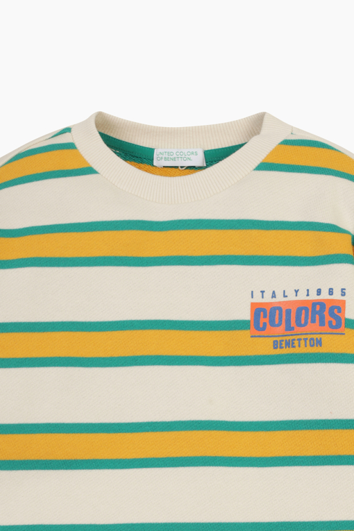 https://img.benettonmall.com/PARTS/KO/25F/QATS16561CR_MB_D3.jpg