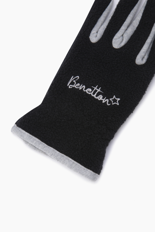 https://img.benettonmall.com/PARTS/KO/25F/QCGL01561BK_MB_D4.jpg