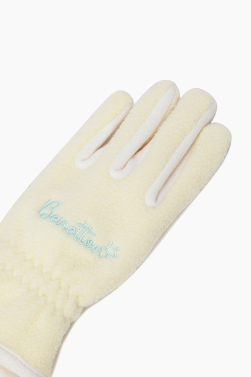 https://img.benettonmall.com/PARTS/KO/25F/QCGL01561YE_MB_D3.jpg