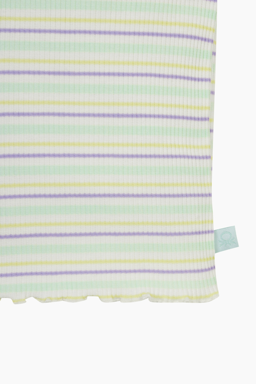 https://img.benettonmall.com/PARTS/KO/25S/3TLVC10N0YE_MB_D3.jpg