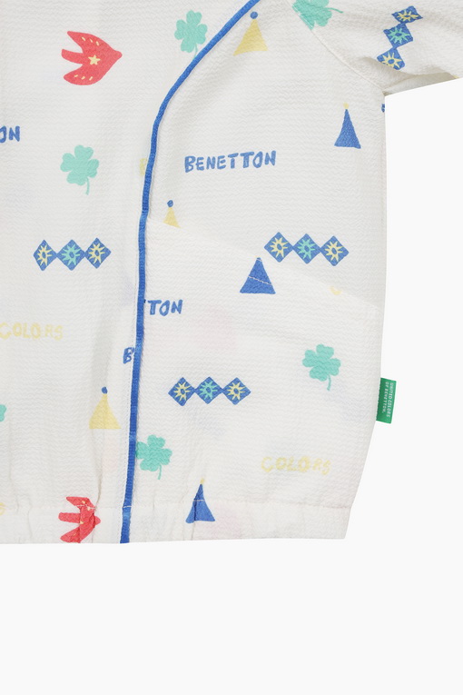 https://img.benettonmall.com/PARTS/KO/25S/QAJP08531IV_MB_D3.jpg