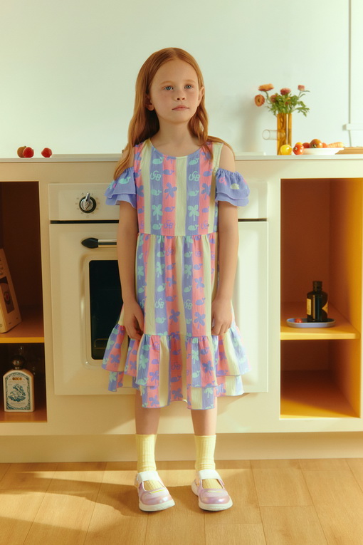 https://img.benettonmall.com/PARTS/KO/25S/QAOP23531MU_MB_D0.jpg