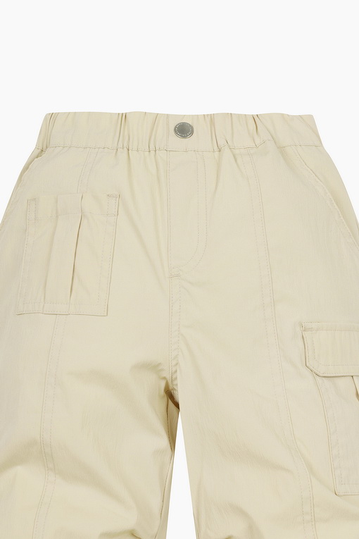 https://img.benettonmall.com/PARTS/KO/25S/QAPT02511BG_MB_D2.jpg