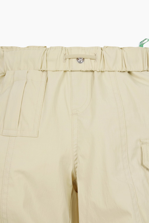 https://img.benettonmall.com/PARTS/KO/25S/QAPT02511BG_MB_D5.jpg
