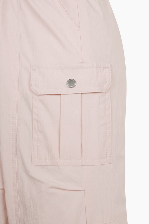 https://img.benettonmall.com/PARTS/KO/25S/QAPT02511PK_MB_D4.jpg