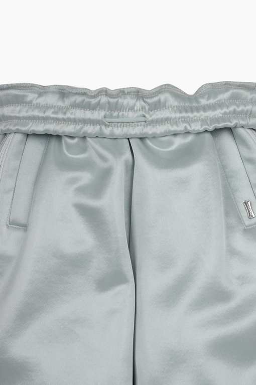 https://img.benettonmall.com/PARTS/KO/25S/QATP01511MT_MB_D4.jpg