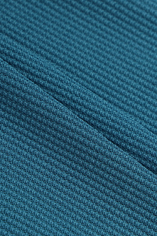 https://img.benettonmall.com/PARTS/KO/25S/QATP05531TQ_MB_D5.jpg