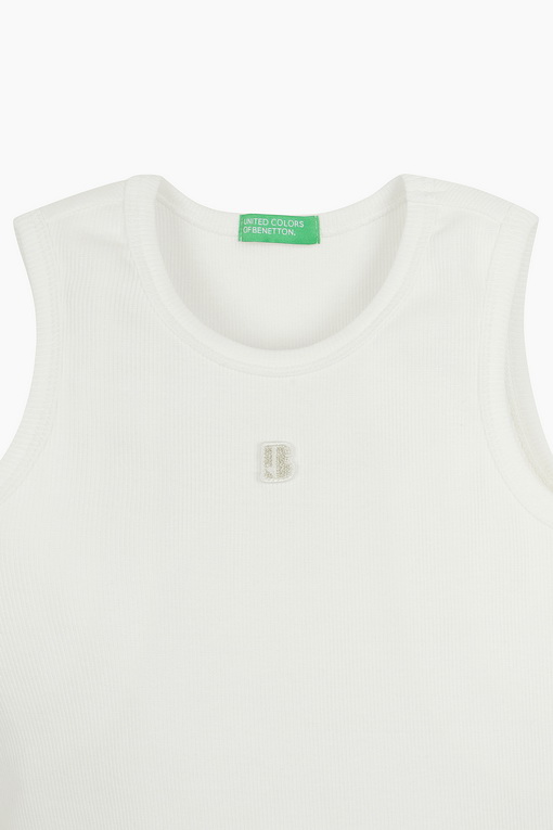 https://img.benettonmall.com/PARTS/KO/25S/QATS06511IV_MB_D2.jpg