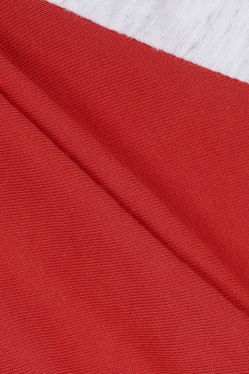 https://img.benettonmall.com/PARTS/KO/25S/QATS08511RD_MB_D4.jpg