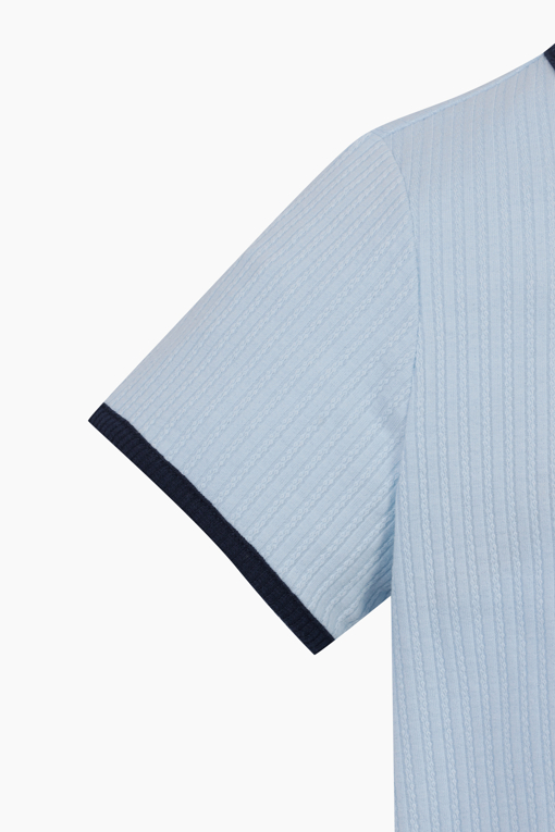 https://img.benettonmall.com/PARTS/KO/25S/QATS15531BL_MB_D3.jpg
