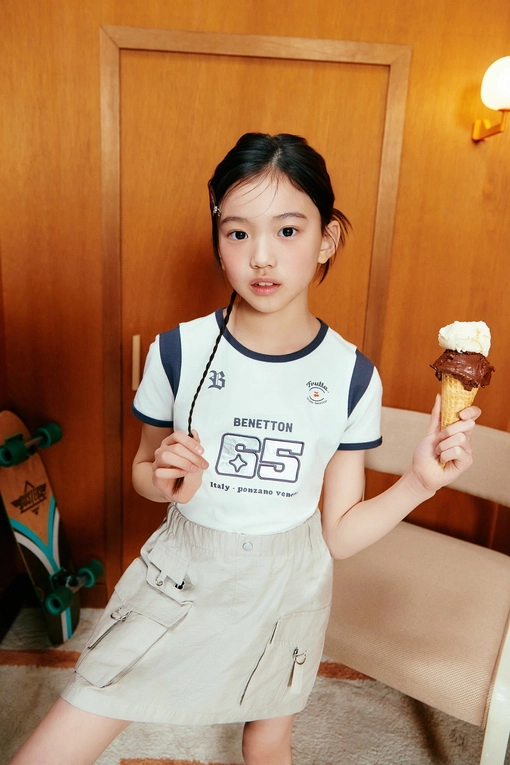 https://img.benettonmall.com/PARTS/KO/25S/QATS18531IV_MB.jpg