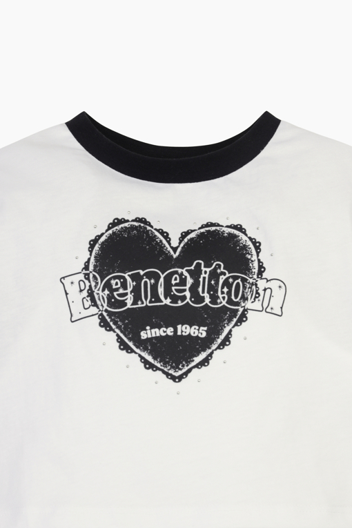 https://img.benettonmall.com/PARTS/KO/25S/QATS22531WH_MB_D2.jpg