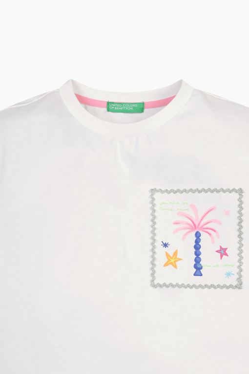 https://img.benettonmall.com/PARTS/KO/25S/QATS27531IV_MB_D2.jpg