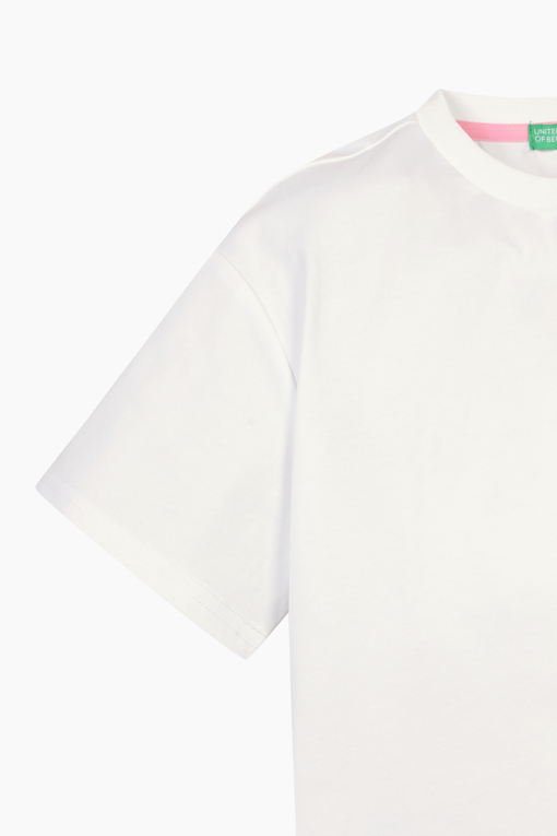 https://img.benettonmall.com/PARTS/KO/25S/QATS27531IV_MB_D3.jpg