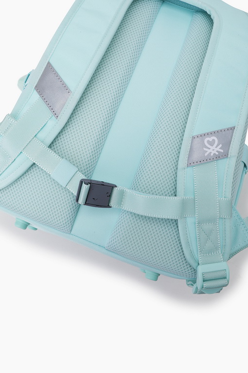 https://img.benettonmall.com/PARTS/KO/25S/QCBG04511MT_MB_D7.jpg