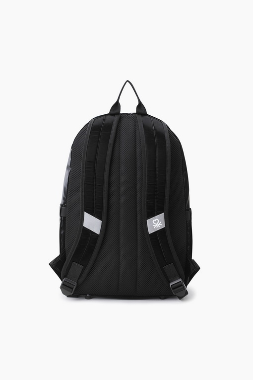 https://img.benettonmall.com/PARTS/KO/25S/QCBG05511BK_MB_D3.jpg
