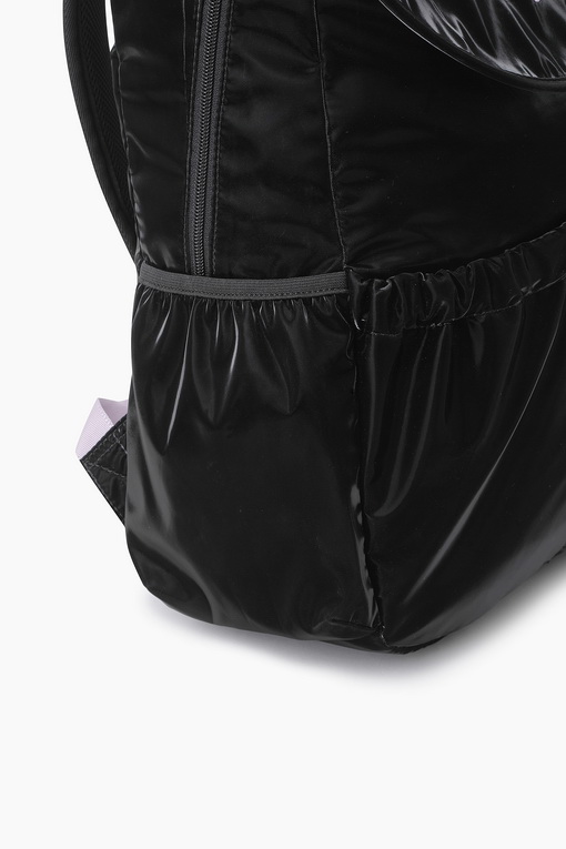 https://img.benettonmall.com/PARTS/KO/25S/QCBG06511BK_MB_D6.jpg