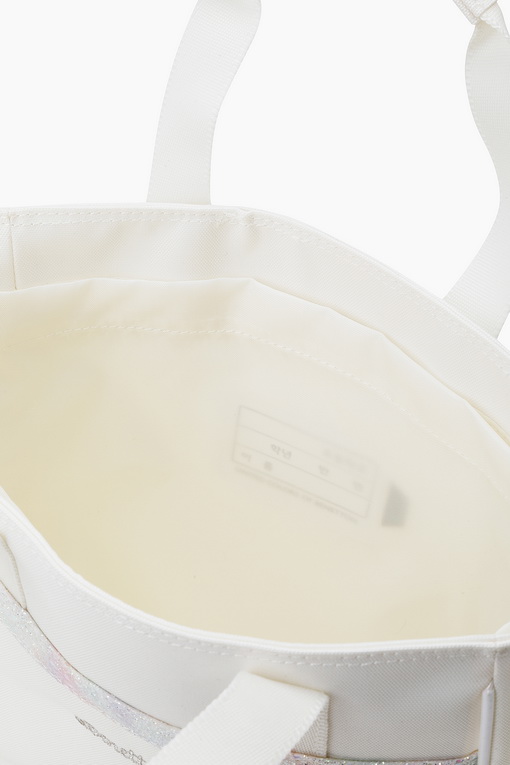 https://img.benettonmall.com/PARTS/KO/25S/QCBG14511IV_MB_D7.jpg