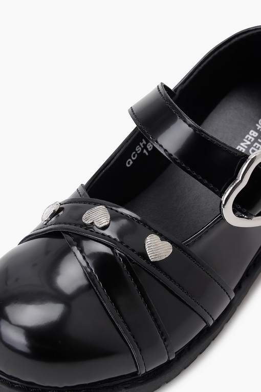 https://img.benettonmall.com/PARTS/KO/25S/QCSH07511BK_MB_D3.jpg
