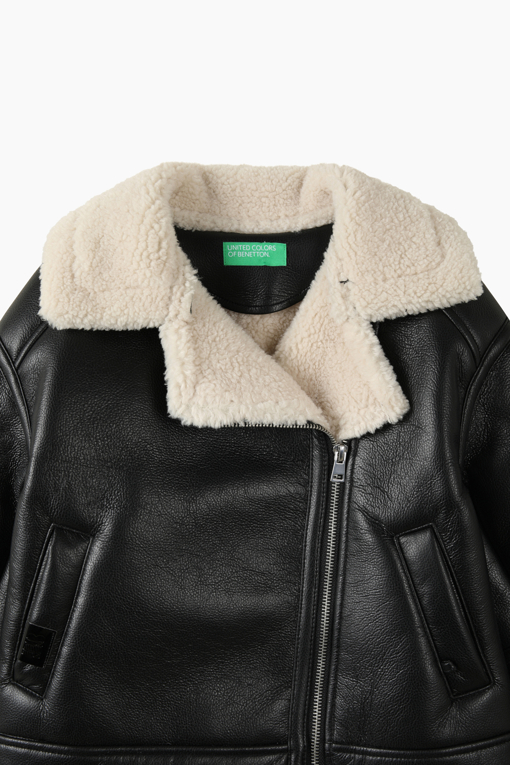 https://img.benettonmall.com/PARTS/KO/26F/QACT02661BK_MB_D2.jpg