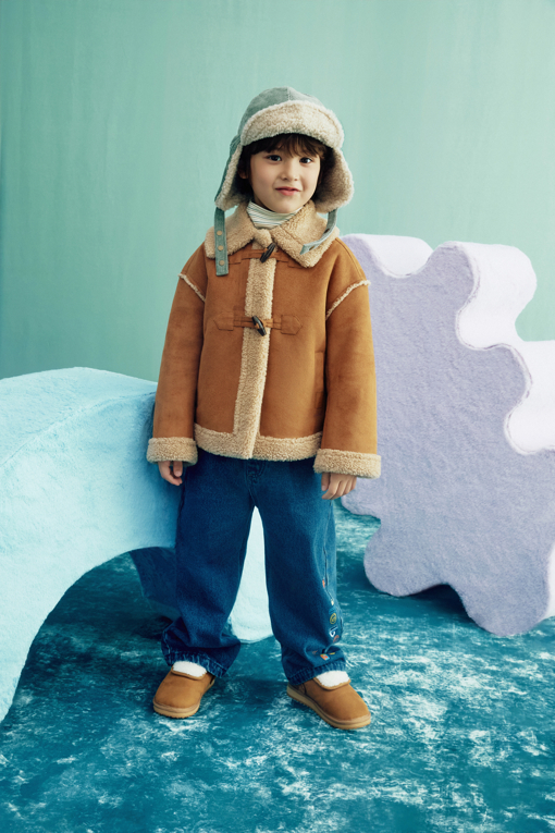https://img.benettonmall.com/PARTS/KO/26F/QACT03661BR_MB_L0.jpg