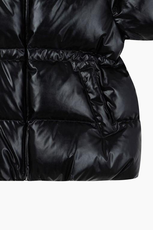 https://img.benettonmall.com/PARTS/KO/26F/QADJ01661BK_MB_D3.jpg?cb=1788777065
