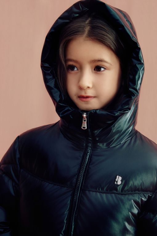 https://img.benettonmall.com/PARTS/KO/26F/QADJ01661BK_MB_L4.jpg?cb=1788777065