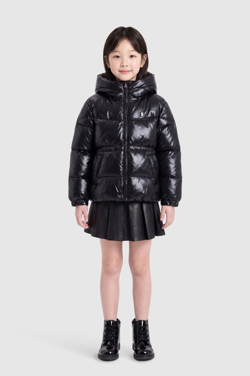https://img.benettonmall.com/PARTS/KO/26F/QADJ01661BK_MB_M1.jpg?cb=1788777065