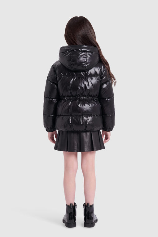 https://img.benettonmall.com/PARTS/KO/26F/QADJ01661BK_MB_M2.jpg?cb=1788777065