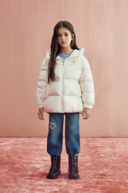 https://img.benettonmall.com/PARTS/KO/26F/QADJ01661IV_MB_L1.jpg?cb=1788777065
