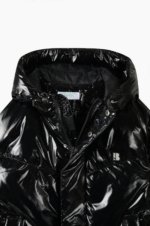 https://img.benettonmall.com/PARTS/KO/26F/QADJ02661BK_MB_D6.jpg