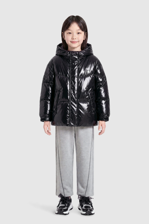 https://img.benettonmall.com/PARTS/KO/26F/QADJ02661BK_MB_M1.jpg