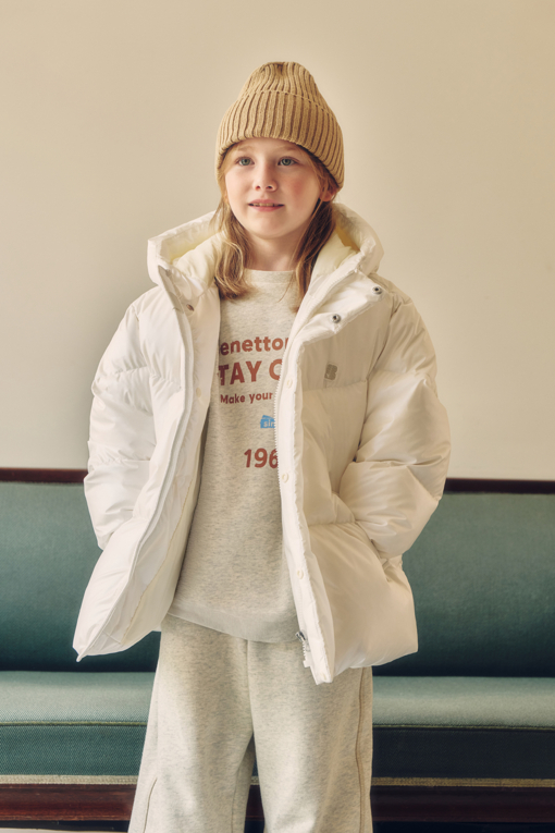 https://img.benettonmall.com/PARTS/KO/26F/QADJ02661IV_MB_L1.jpg?cb=1789642831