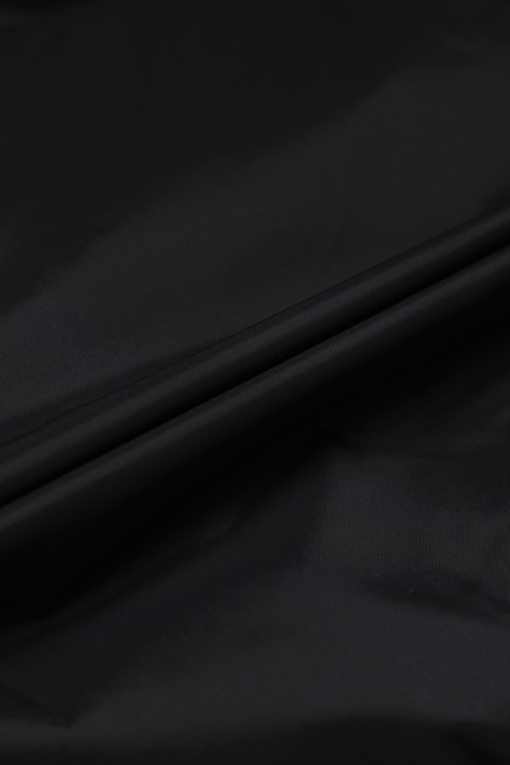 https://img.benettonmall.com/PARTS/KO/26F/QADJ05661BK_MB_D6.jpg