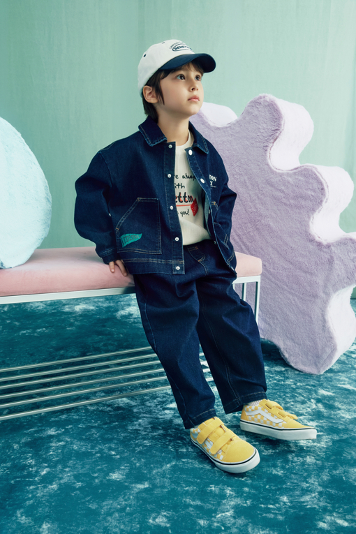 https://img.benettonmall.com/PARTS/KO/26F/QADP01641NY_MB_L0.jpg?cb=1788777065