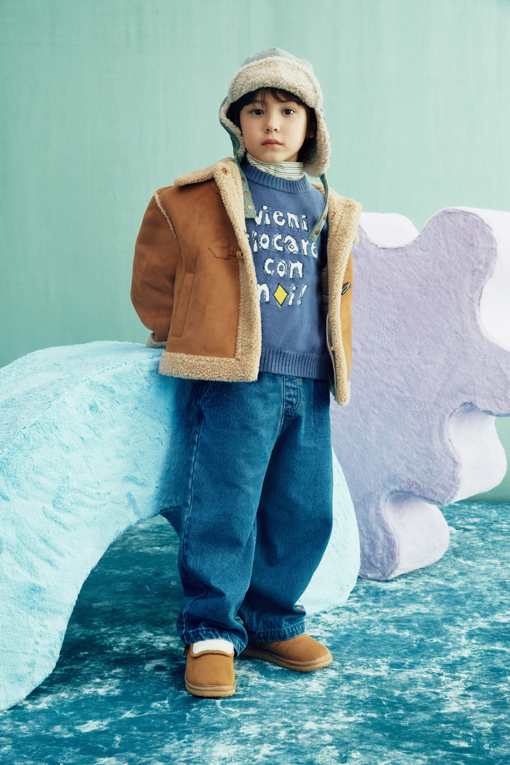 https://img.benettonmall.com/PARTS/KO/26F/QADP06661BL_MB_L0.jpg