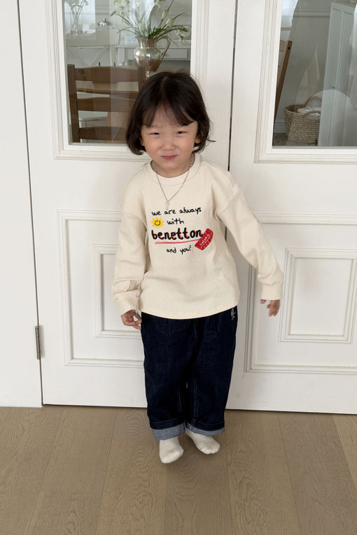 https://img.benettonmall.com/PARTS/KO/26F/QADP08661NY_MB_E3.jpg